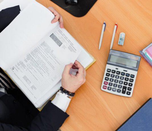 Občanům ubude povinnost předkládání 21 listin úřadům